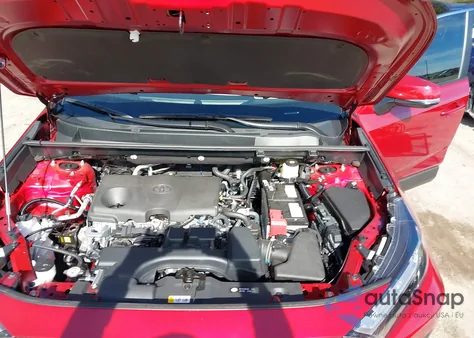 2025 Toyota Rav4 Xle from USA, damaged, VIN 2T3W1RFV4SW424570